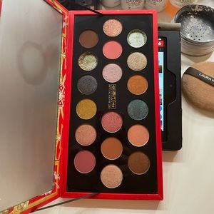 !!!!!!SOLD ON MERC!!!!!!!Pat McGrath Celestial Odyssey Palette Christmas 2021